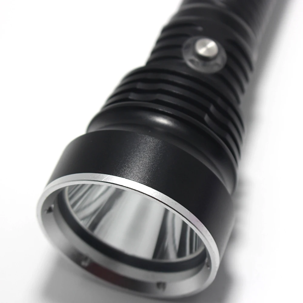 Barato Linterna De Buceo Superbrillante, IP68, Resistente Al Agua, Profesional, Funciona Con Batería De 26650 Y Cuerda De Mano