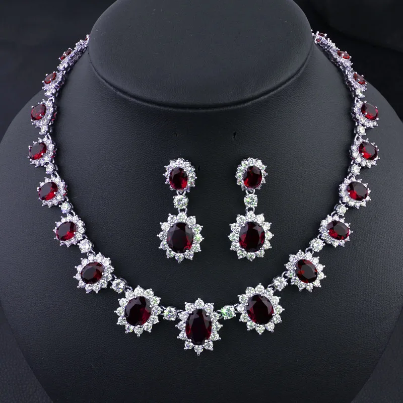 Комплект из колье и серёг с фианитом Красного/синего/белого/зеленого цвета |