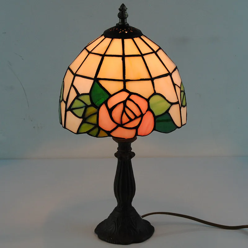 8 &quotЕвропейский Тиффани Роза шаблон настольная лампа ретро витражное стекло