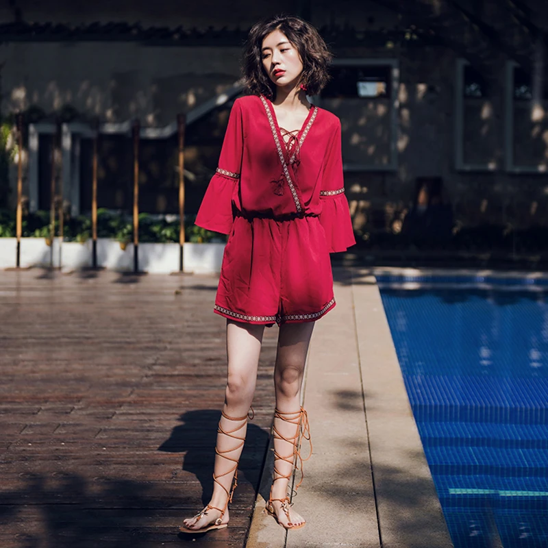 Красный женский пляжный комбинезон Boho Hawaii Лето модный сексуальный женский комбинезон с v-образным вырезом и принтом женские широкие шорты комбинезон шифоновый комбинезон Femme