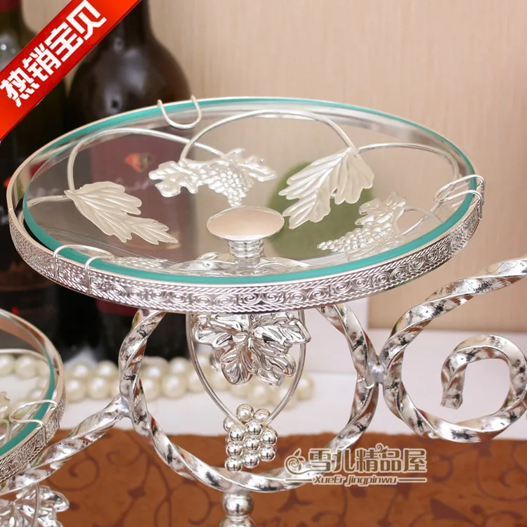 Европейская мода лоза фрукты тарелка три слоя торт компот роскошные свадебные