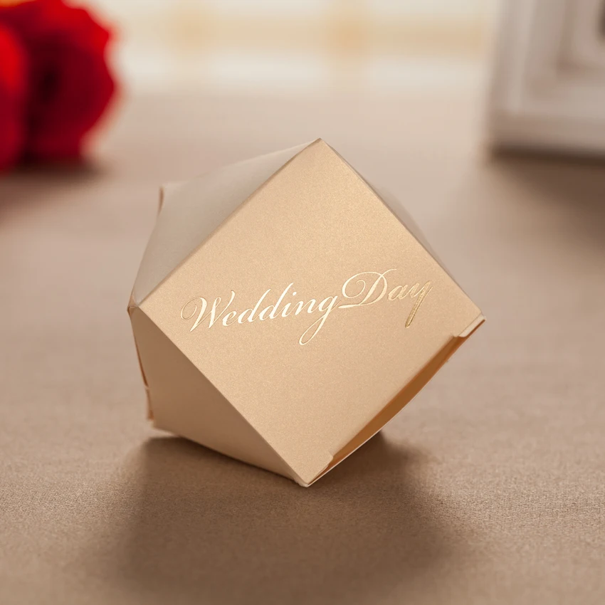 Бесплатная доставка 10 шт цвета слоновой кости свадебные коробки для конфет