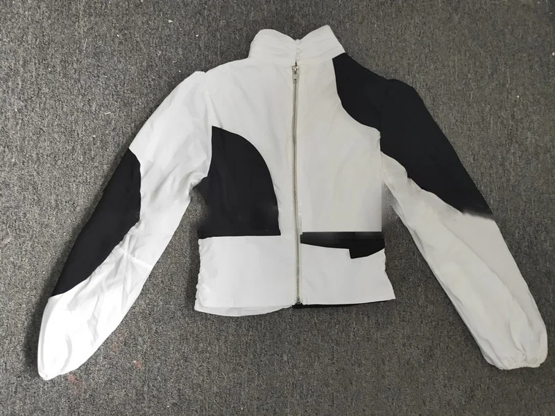Summer New Beach Vocation Holiday High Quality Hollow Out Long Sleeve O-Neck Short Top Elegant Vintage Chic Women clothes