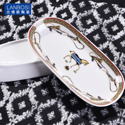 towel dish Европейский прекрасный костяной фарфор бегущая лошадь Западный торт тарелка красивая керамическая посуда отель декоративные тарелки для десерта, закуски - Цвет: towel dish