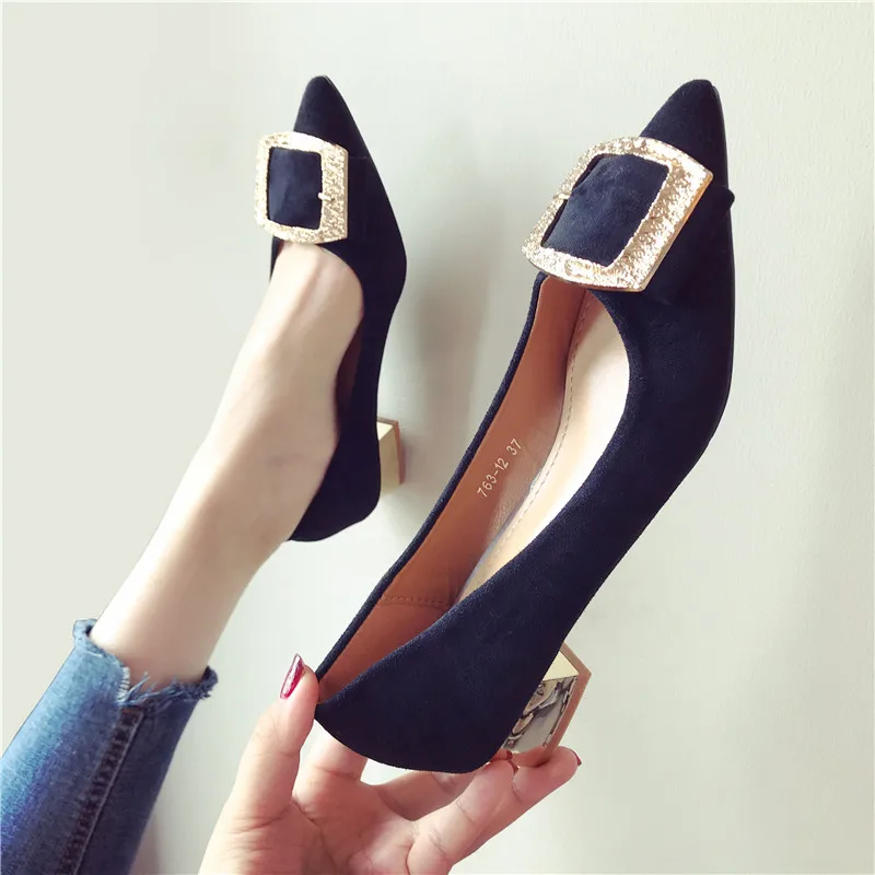 Новейшая модель Женские Классические туфли лодочки на низком квадратном каблуке