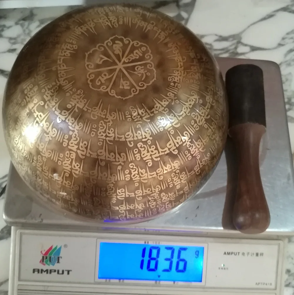 1.836Kg TBC976 Тибетский огромный сверхбольшой из чистой латуни ручной работы пение bowlTibet антикварные ремесла - Цвет: 1.836Kg