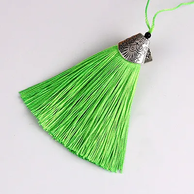 Green Tassels 20 шт. металлические шапки кисточки бахрома Кулон DIY Материал полиэстер шнур вечерние кисточки отделка Шторы Декор кисточки ленты аксессуары - Цвет: Green Tassels