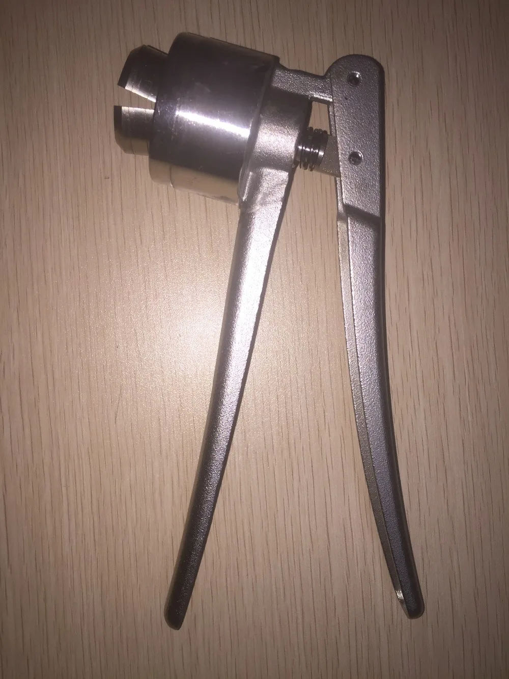 Верхний инструмент для обжима крышек из алюминия и пластика 20 мм|pliers tools|pliers hand