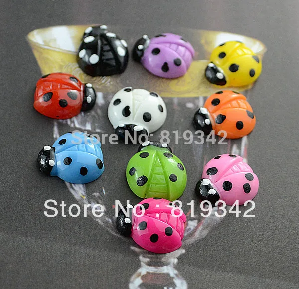 Бесплатная доставка 100 шт. Случайные Смешанные резиновые божьи коровки с плоским