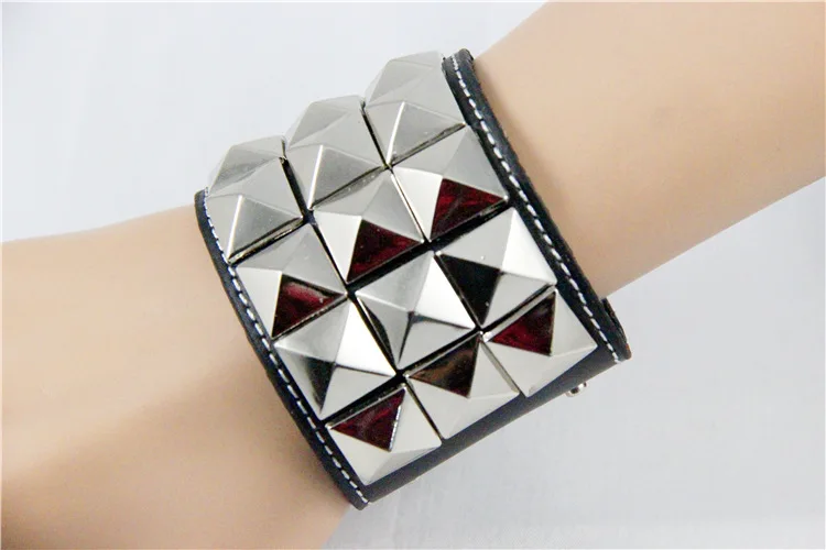 2014 нью панк сплава вырезать кожаный браслет ручной персонаж с ювелирные изделия