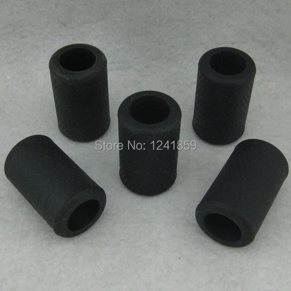 Бесплатная доставка 5 шт черный силиконовый резиновый тату машина ручка Крышка