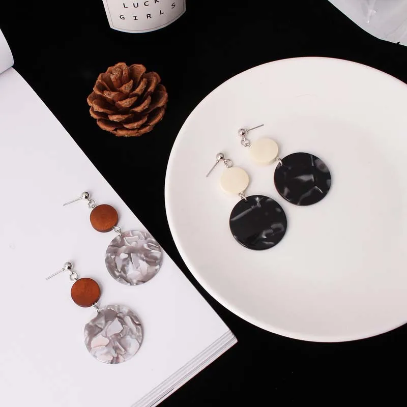 Красочные Акриловые круг падения мотаться серьги Для женщин деревянный Серьги