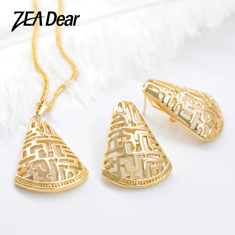 

Diana baby Jewelry Ethnic Engagement Jewelry Sets Geometric Earrings Necklace Pendant For Women For Party Daily Wholesale Retail