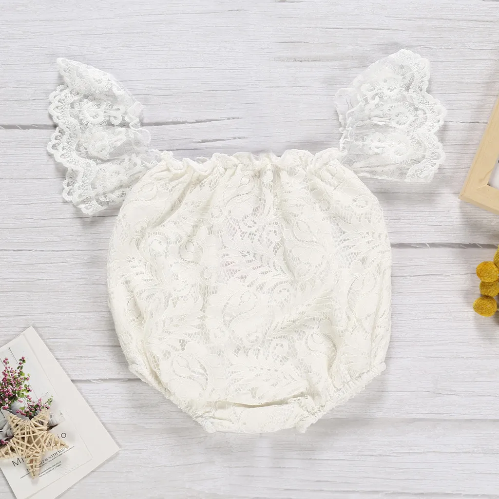 Одежда для маленьких девочек кружевной комбинезон с открытыми плечами и рюшами