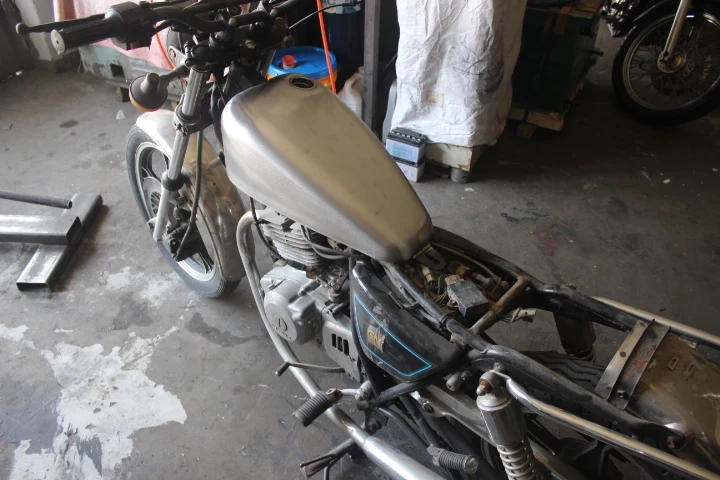 Бесплатная доставка Aftermarket Новый 9L модифицированный резервуар для Bobber Chooper Suzuki