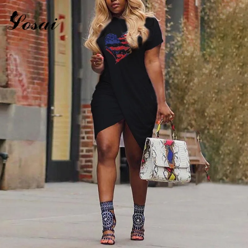 Женское мини платье с коротким рукавом черное/Белое Облегающее большого размера