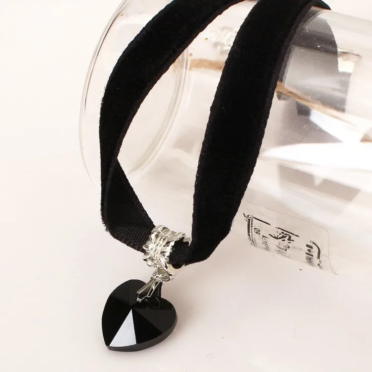 Ожерелье черного персикового цвета с кулоном в форме сердца европейский и