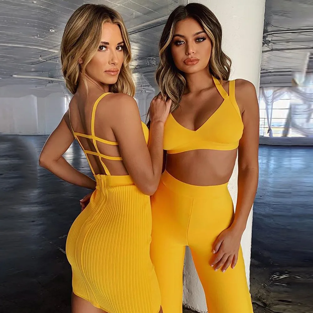 Женский однотонный жилет с V-образным вырезом и свободные брюки |