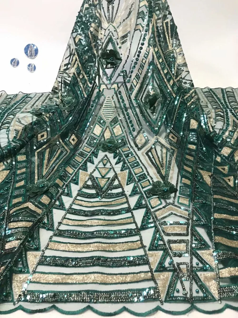 

Africa Tulle Lace Fabric 5 yards 2019 Nigerian FRENCH Lace Fabric With sequins For Wedding dress DPJUN145