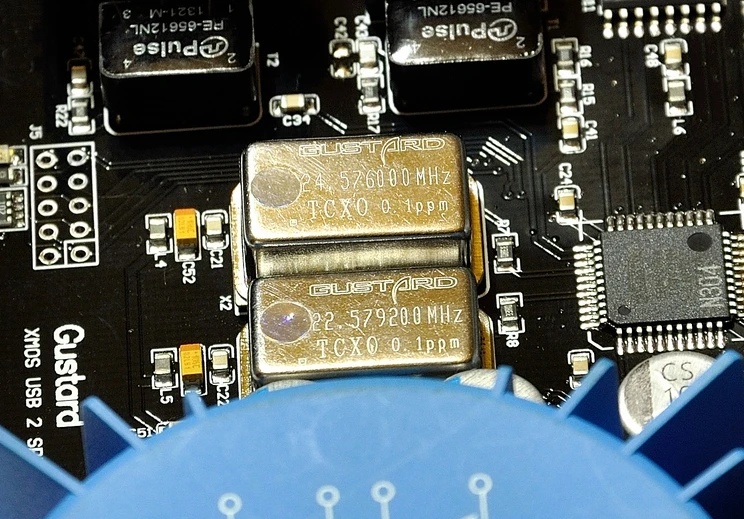 Новый GU U12 в U10 Модернизированный XMOS USB аудио класса 2 0 цифровой 0.1PPM ЦАП 32bit 384 k |