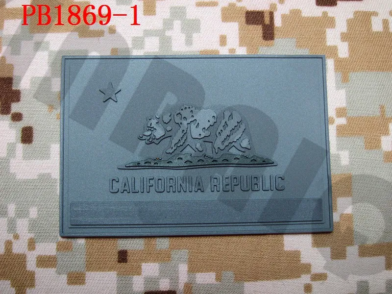 PB1869 Gray 3D ПВХ патч США California Флаг Тактический военный боевой Резиновый патч - Цвет: PB1869 Gray