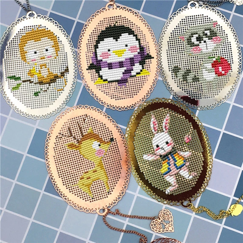 

Cute Animals DIY Craft Stich Cross Stitch Bookmark Metal Silver Golden Needlework Embroidery Crafts Counted Cross-Stitching