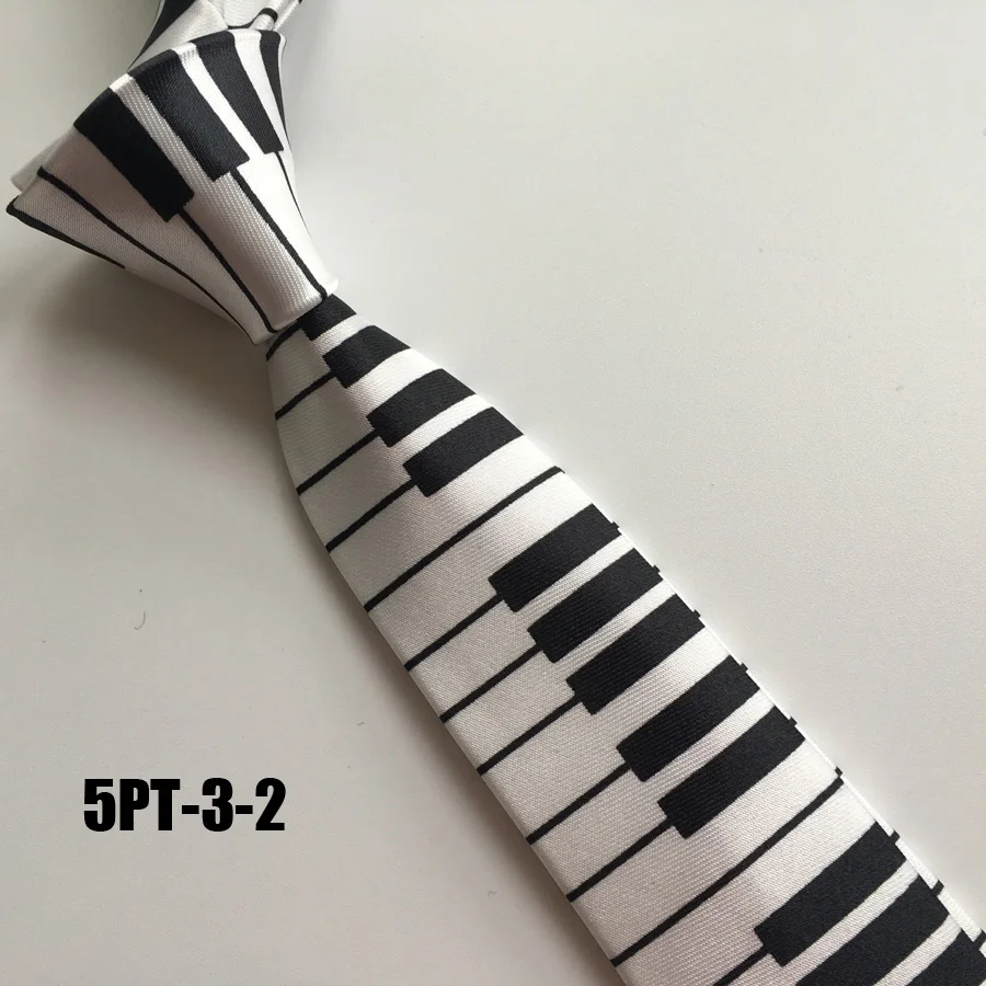 Классические музыкальные галстуки белые с черной узкой фортепианной