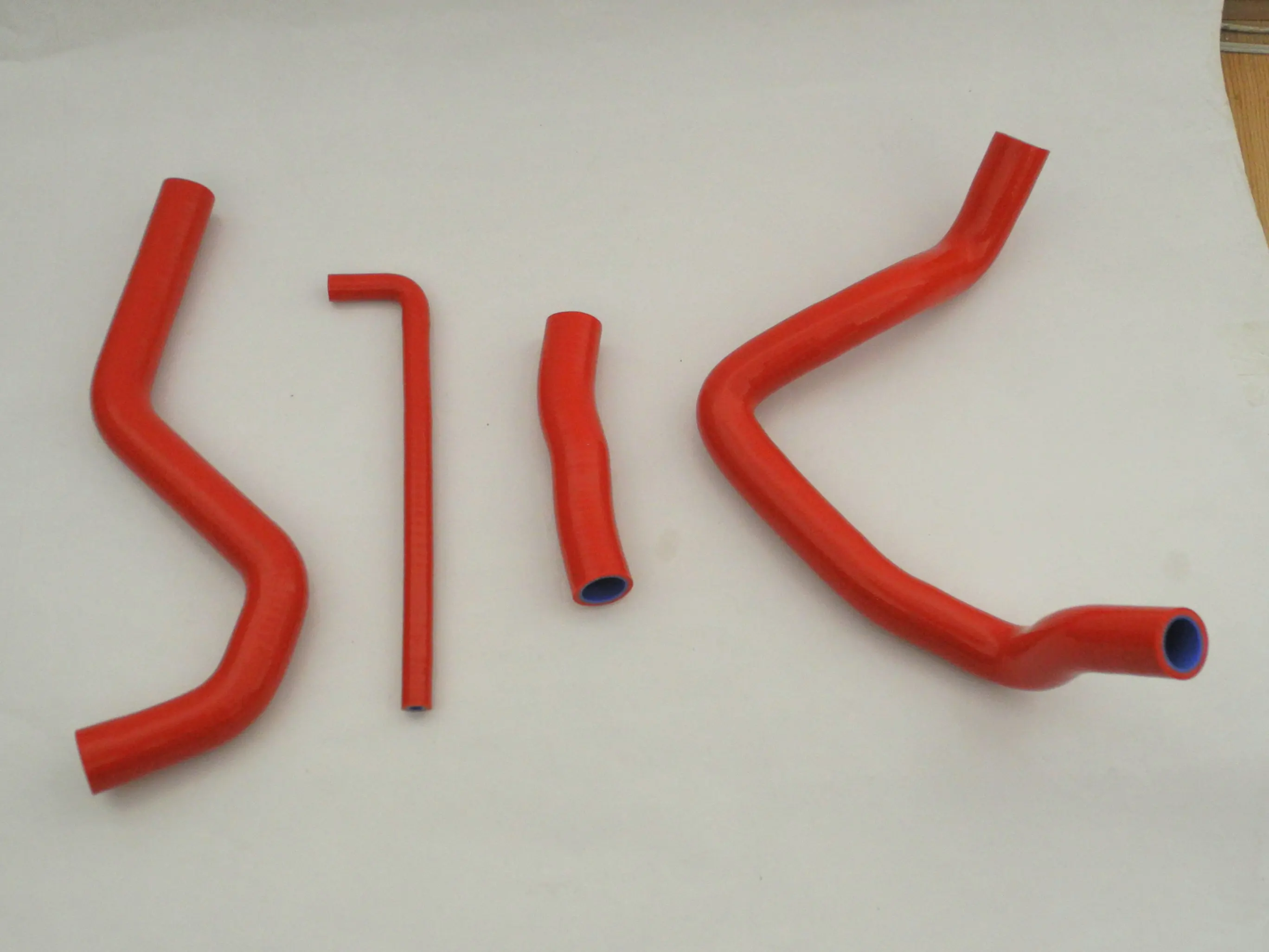 Силиконовый шланг для охлаждающей жидкости радиатора Suzuki GSXR600 GSXR750 K4 2004 дюйма 2005