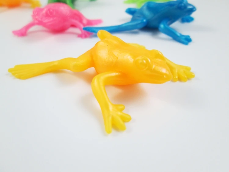 

10pcs/lot TPR Environmental Simulation Frogs Model for Kids Learning Toy