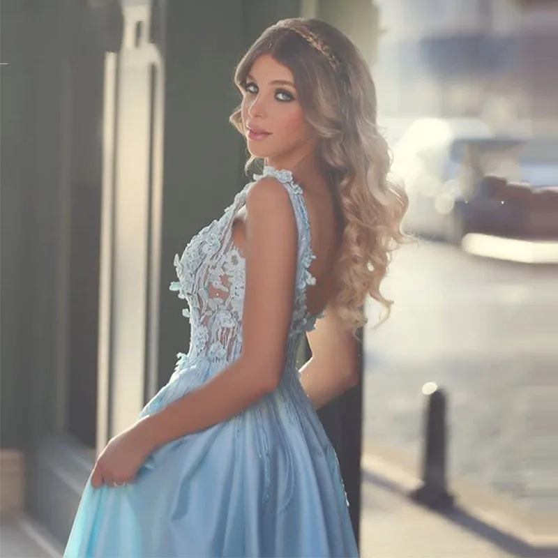 

2016 Mother and Daughter Evening Dresses Family Set Cute Lovely Sky Blue Backless Beads Flowers Sexy Arabic Long Prom Gown