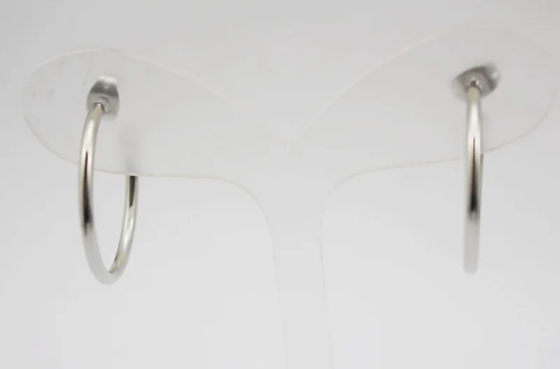 Изготовленные на заказ серьги из нержавеющей стали простые маленькие блестящие