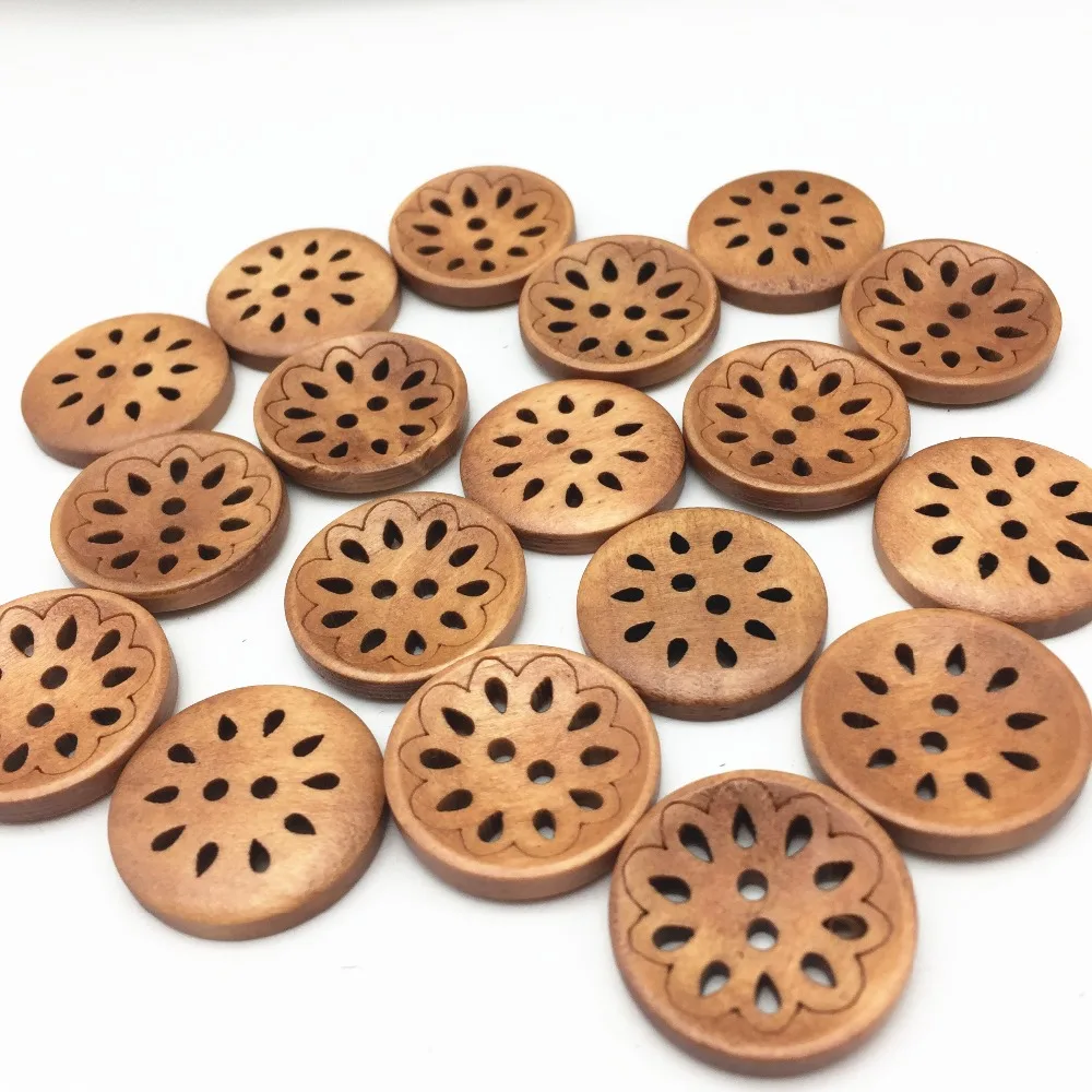 

100 шт 23 мм деревянные круглые Цветочные пуговицы светло-коричневые Швейные 2 отверстия кнопки для скрапбукинга
