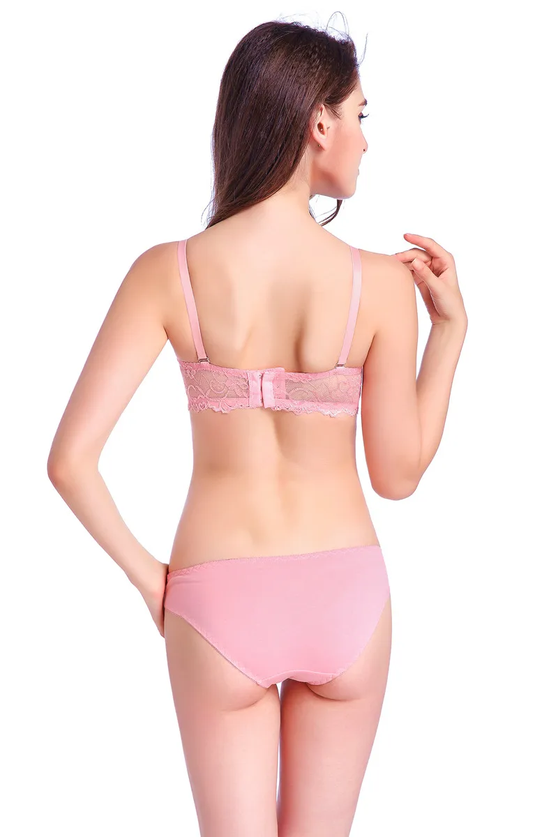Комплект кружевного нижнего белья с двумя слоями Привлекательный бюстгальтер