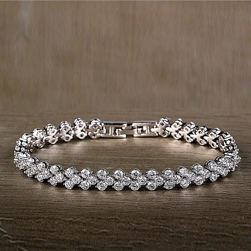 Женский браслет из серебра 925 пробы с фианитами | Украшения и аксессуары