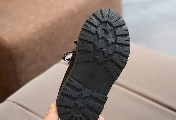 

New Performance Girls Shoes 2019 Children's Shoes Fashion Student Vintage Girls Patent Leather Single Shoes A568