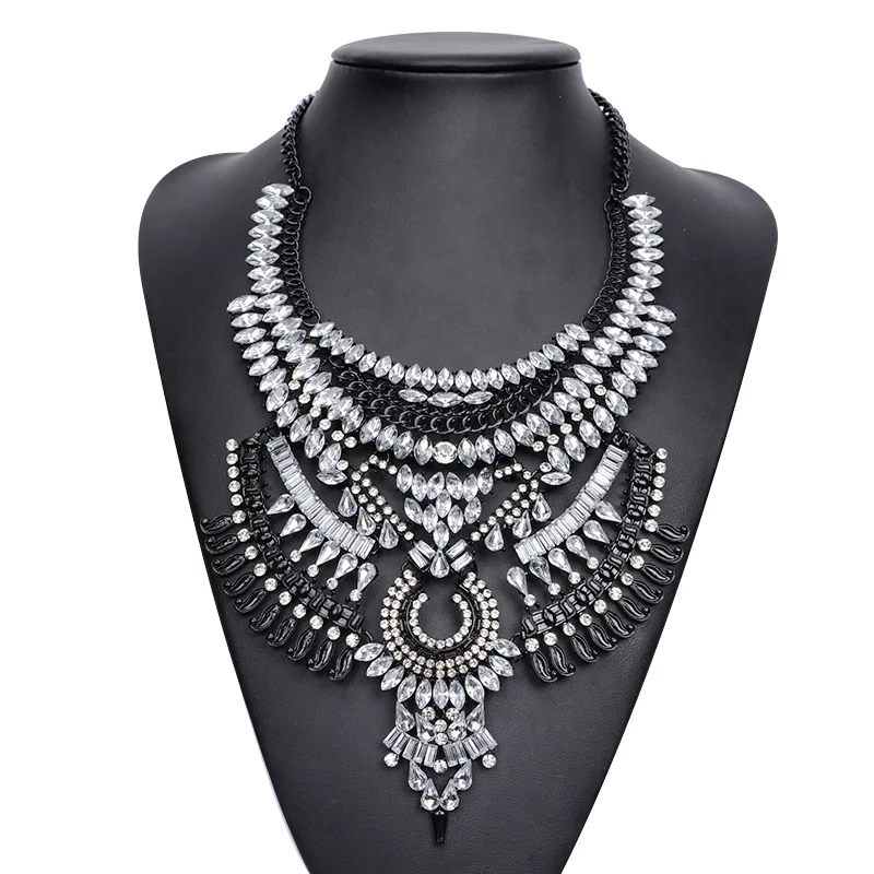 2017 мода ретро boho инкрустированные хрустальный ангел крылья кулон преувеличены