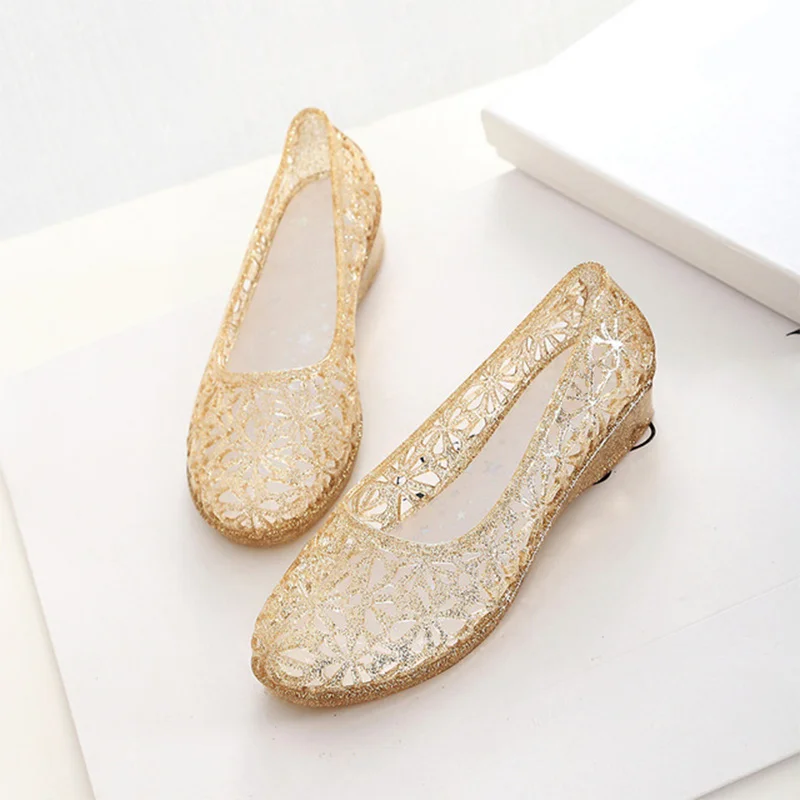 Сандалии-желе женские с перфорацией мягкие удобные лоферы без застежки