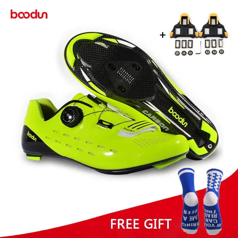 yellow with cleats Кроссовки из сверхлегкого углеродного волокна для шоссейного велоспорта; дышащая обувь для велосипеда с автоматическим замком; спортивная обувь для гонок; Zapatos Ciclismo - Цвет: yellow with cleats