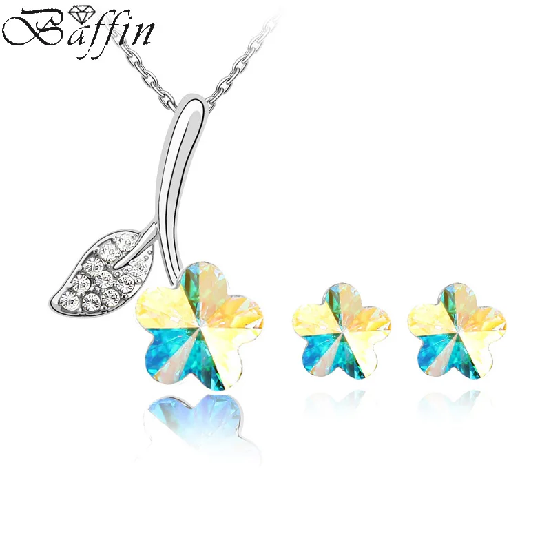 Подвеска с цветком Сваровски серьги-гвоздики | Украшения и аксессуары