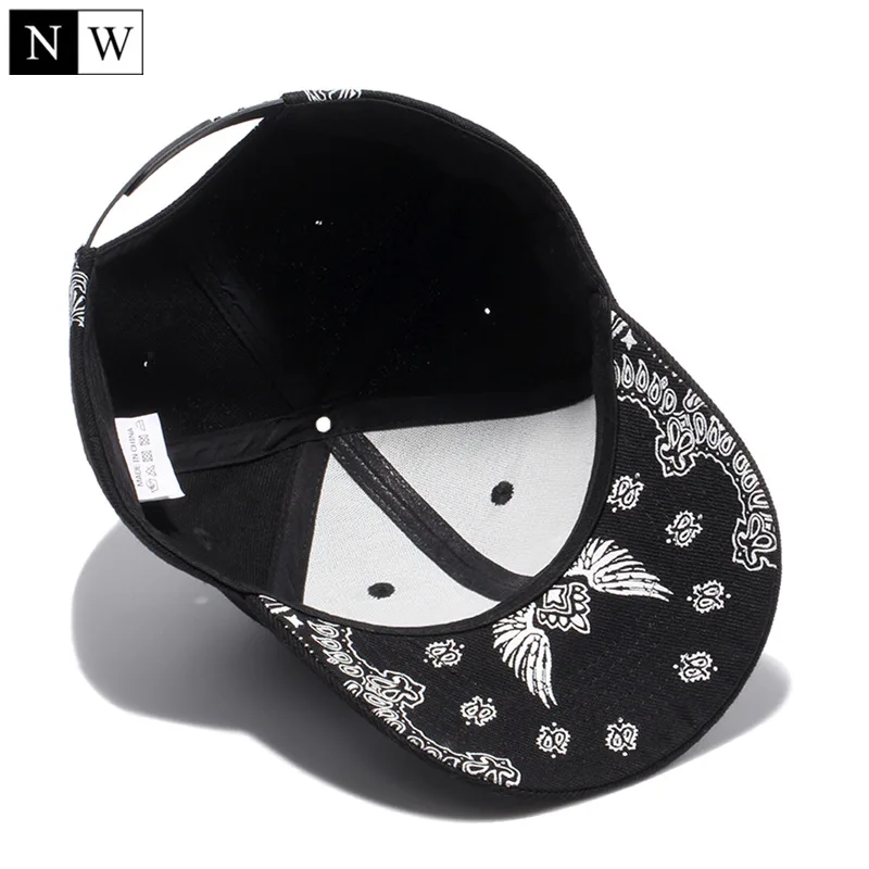 Высококачественная бейсболка Снэпбэк для мужчин и женщин черная Женская