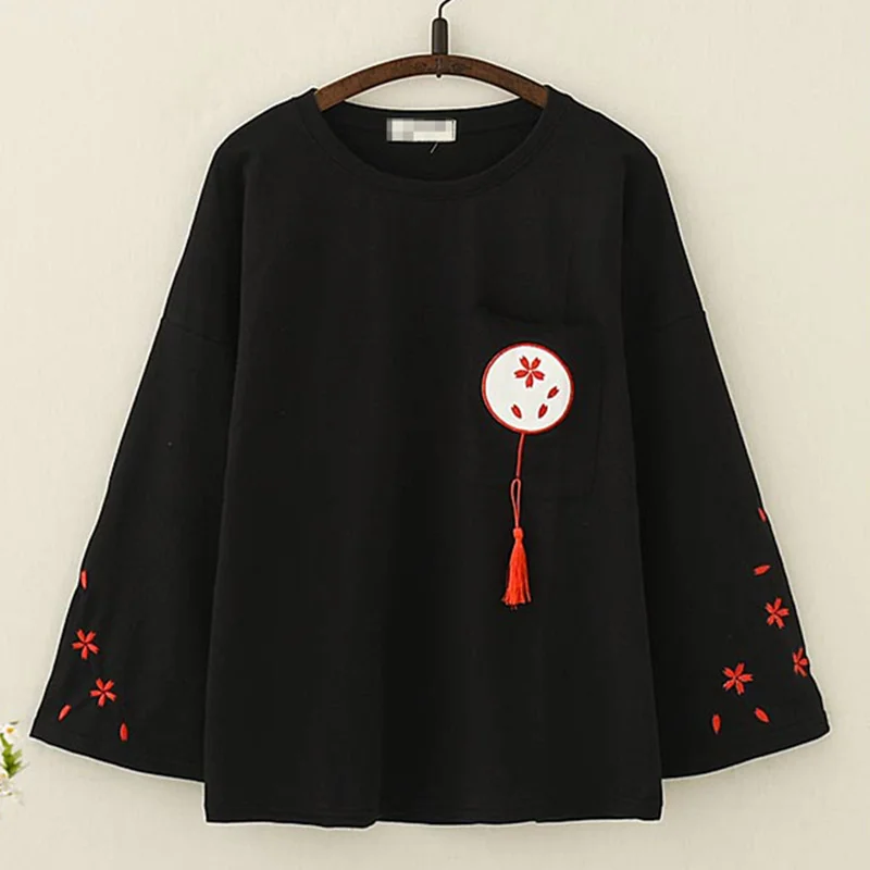 Harajuku/женские футболки с вышивкой вишни; модные японские футболки с кисточками и длинными рукавами; топы с круглым вырезом для девочек - Цвет: Black T-Shirts
