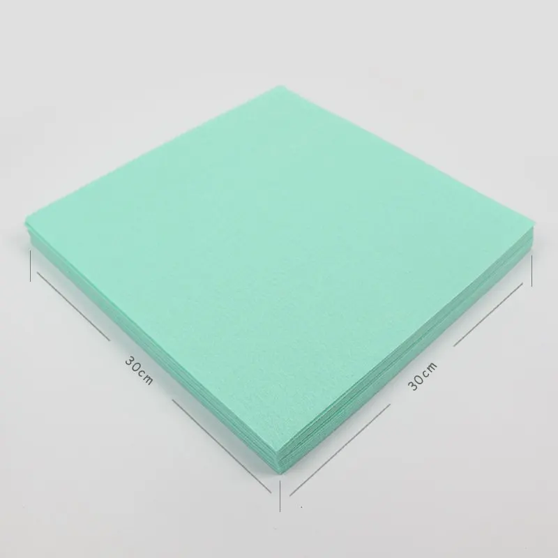 Однотонный зеленый тканевый ворс 30х30см горошек нетканный чистый цвет куски