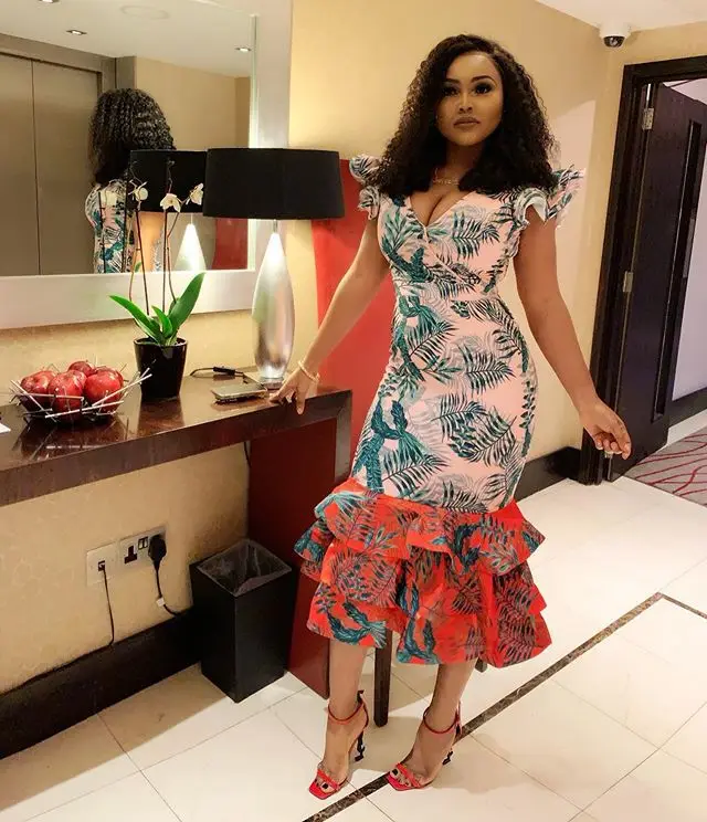 2019 Летний Новый стиль модный Африканский цифровая печать v образный вырез юбка с