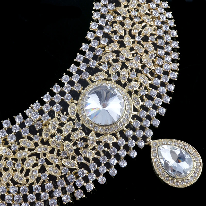 Комплект из колье и серёг с кристаллами | Украшения аксессуары