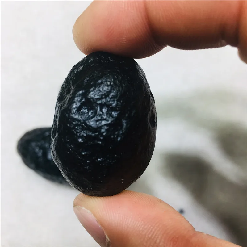 28-30 г драгоценный камень молдавит метеорит ударопрочный чешский