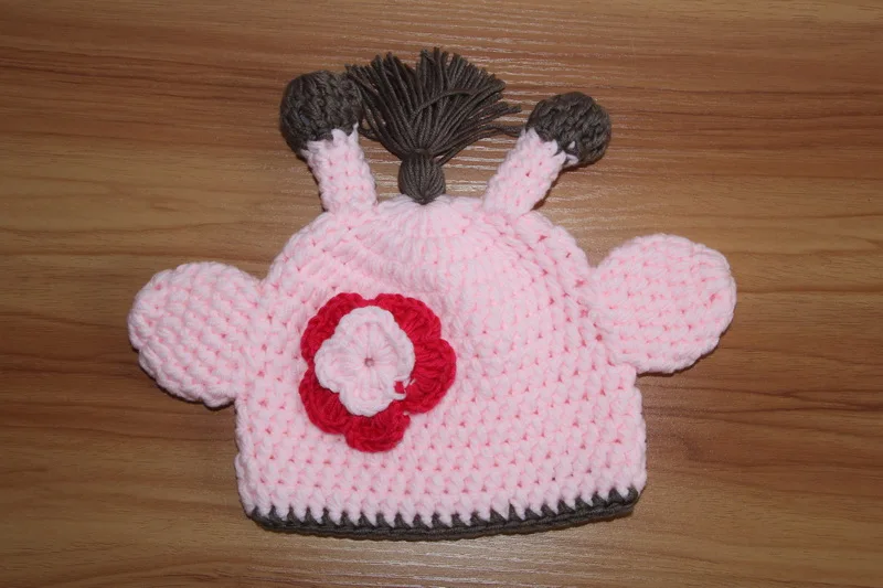 

Handmade knitting newborn photography props . newborn Cartoon animal hat ,baby Pink giraffe hat and flowers size:0-1m,3-4m