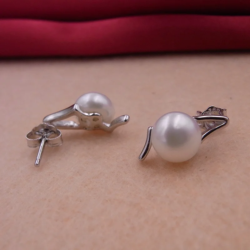 Женские серьги гвоздики из серебра 925 пробы с натуральным пресноводным