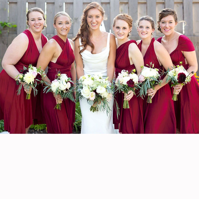 Бордовое платье подружки невесты короткое в стиле бесконечности винное