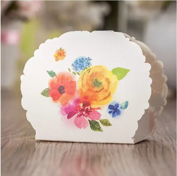 50 шт./лот Сладкий Свадебный Коробки Лазерной Резки бабочка коробки конфет