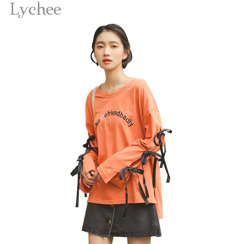 Женская Осенняя футболка Lychee с разрезом на шнуровке буквенным принтом вырезами